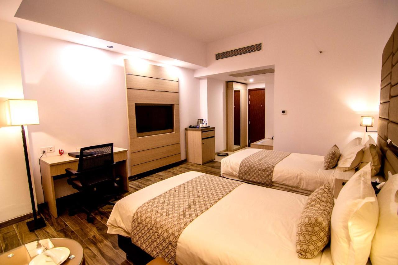 Best Western Sks Chattogram Chittagong Eksteriør billede