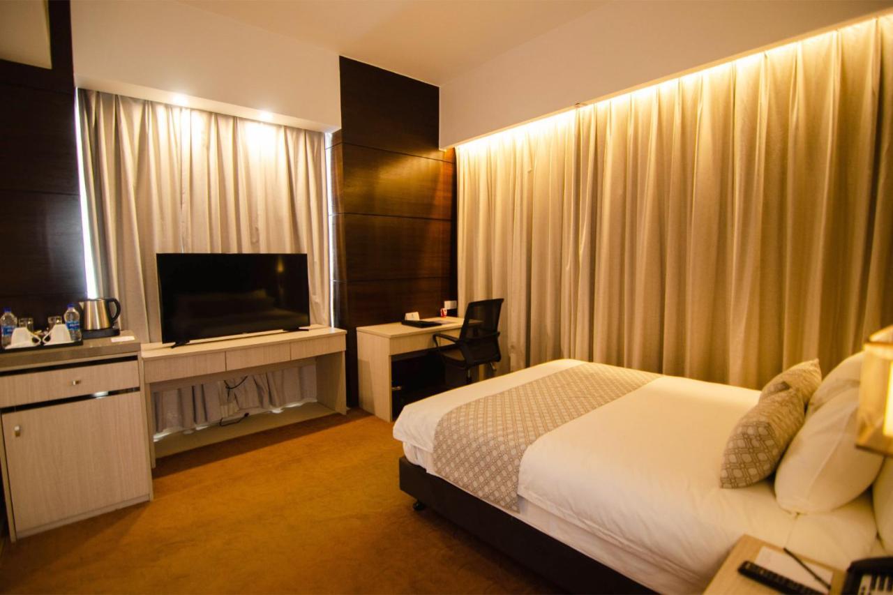 Best Western Sks Chattogram Chittagong Eksteriør billede