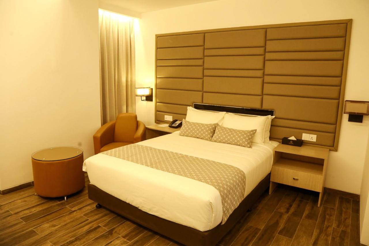 Best Western Sks Chattogram Chittagong Eksteriør billede