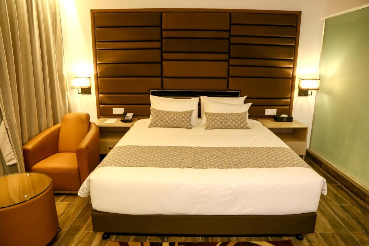 Best Western Sks Chattogram Chittagong Eksteriør billede