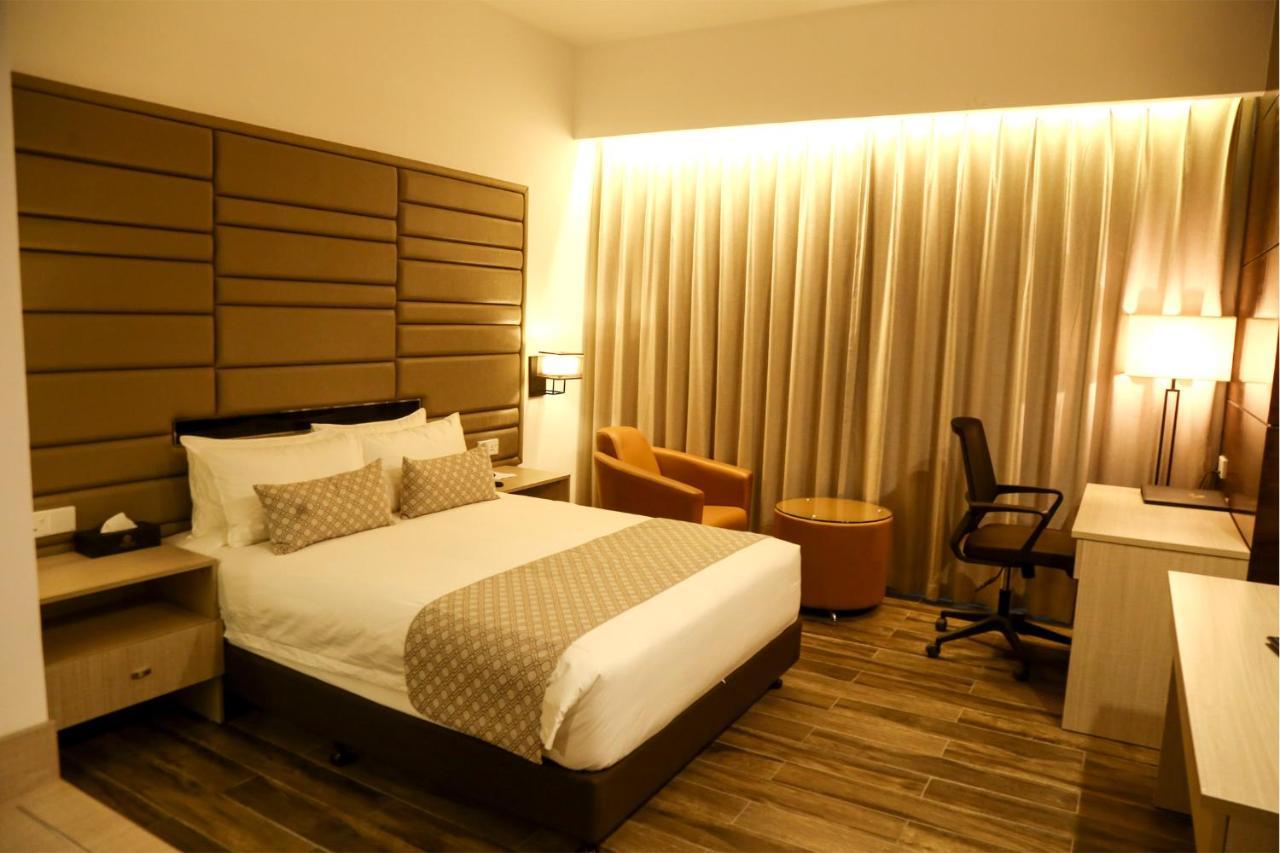 Best Western Sks Chattogram Chittagong Eksteriør billede