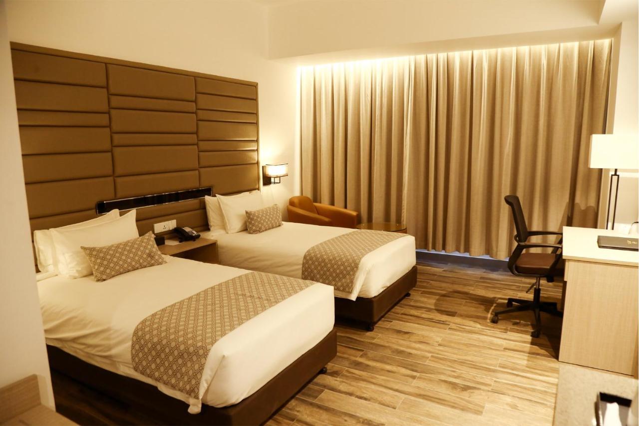 Best Western Sks Chattogram Hotel Chittagong Eksteriør billede